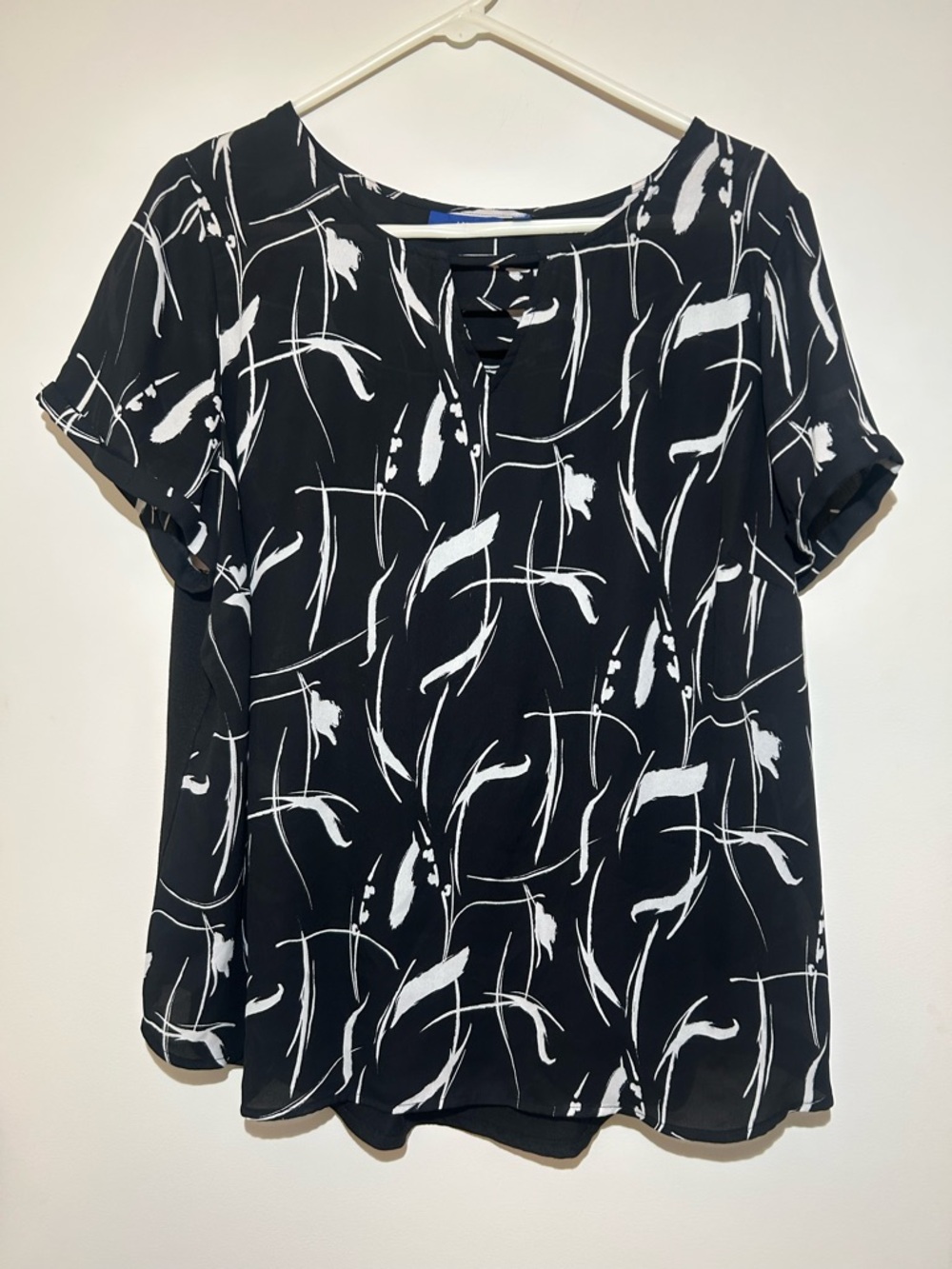 Apt 9 Black & White Abstract Print Short Sleeve Top Womens 1X